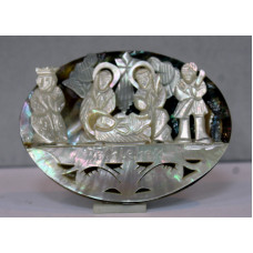 Mother of Pearl Nativity Shell Oval 